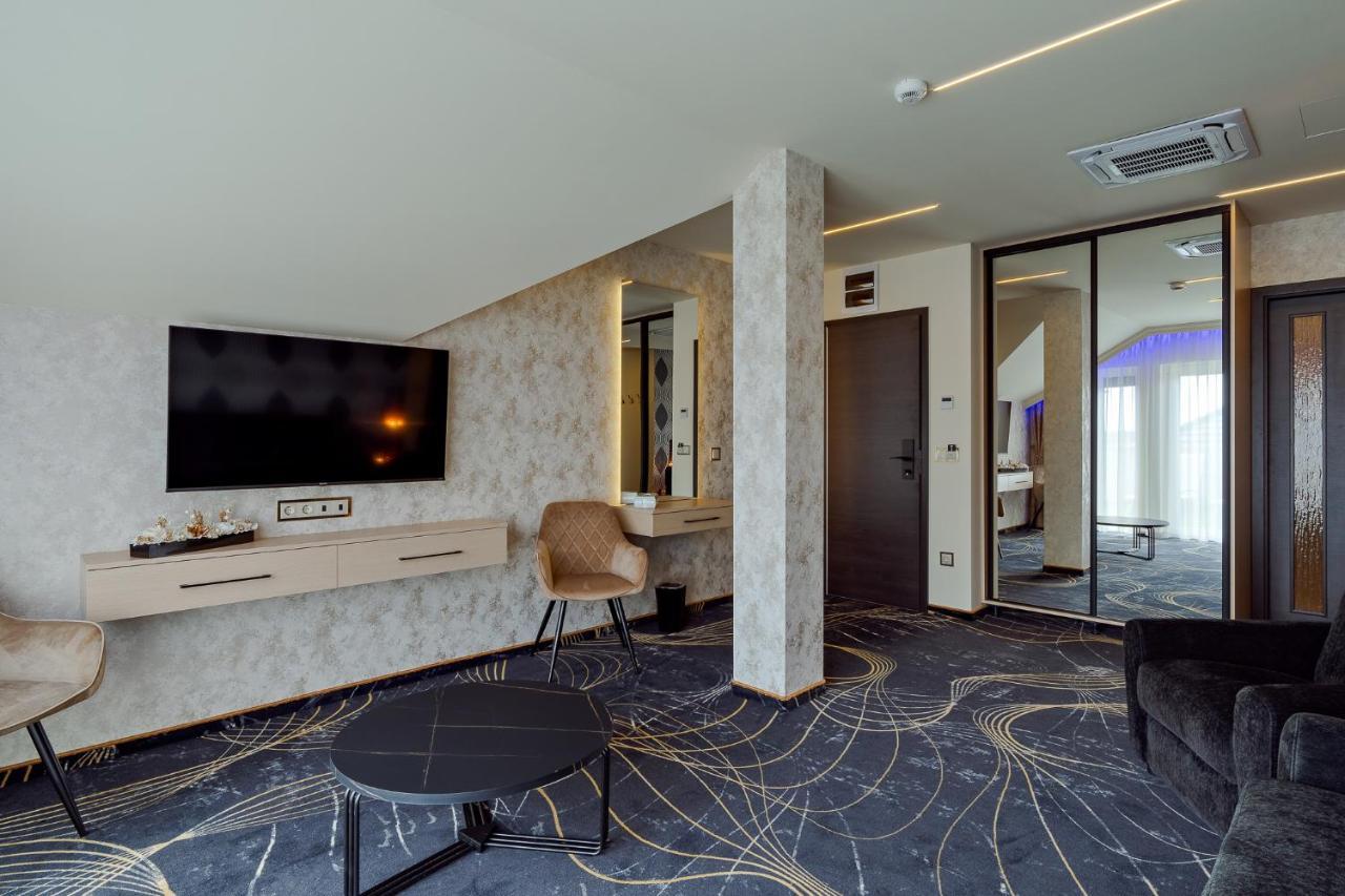 Hajdúszoboszló Diamond Panzio B&B 외부 사진